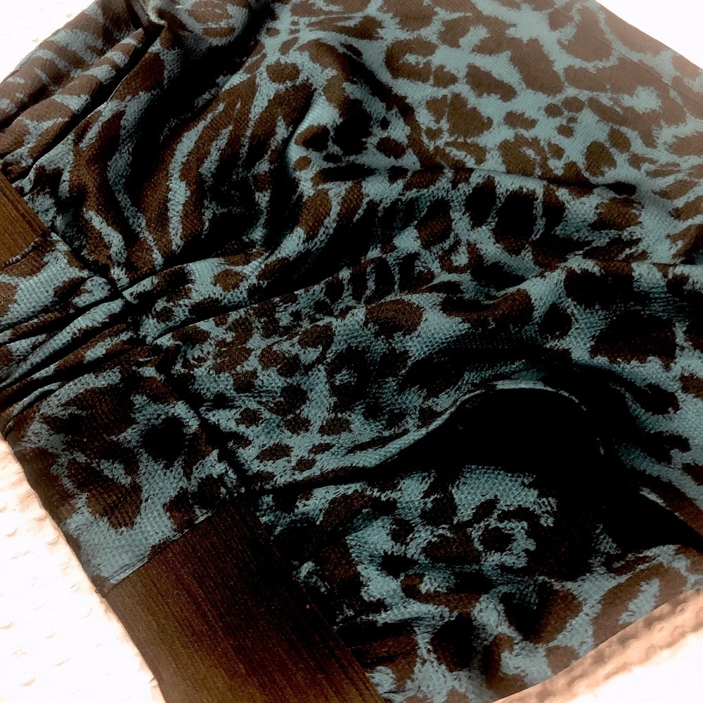 Skirt - Picture 3 of 6